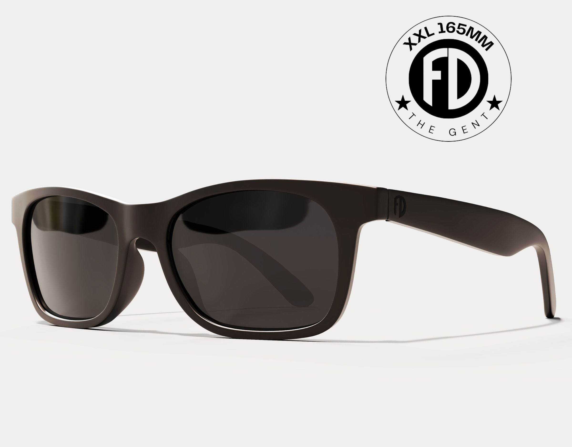The Gent 165mm XXL blackout sunglasses with black smoke polarised lenses – stealthy wide fit sunglasses for large heads.