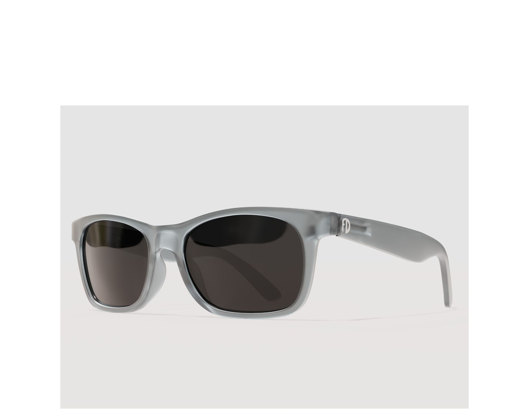 THE GENT FRAME - A refined wide-fit frame with a sleek, balanced design.