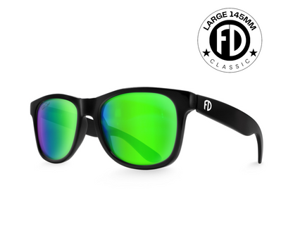 Classic 145mm large frame sunglasses in Black with green lenses – non-polarised oversize shades for a bold everyday look.