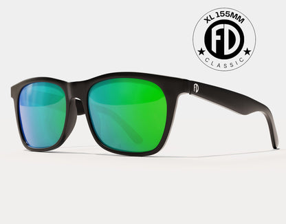 Classic 155mm XL polarised sunglasses for big heads in Black with green lenses – oversized frame with bold mirrored lens tone.