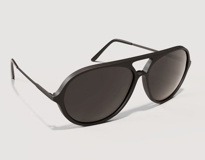 Side view of Aviator 165mm XXL large aviators in Blackout – wide fit aviators with a matte finish and black lenses.