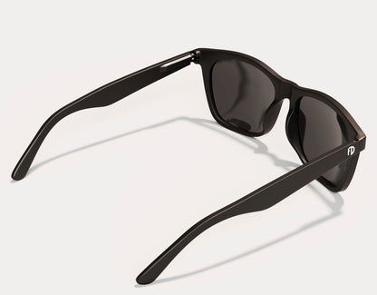 Rear view of Classic 165mm XXL polarised sunglasses in Black Gloss – secure, oversized fit with vibrant lens colour.