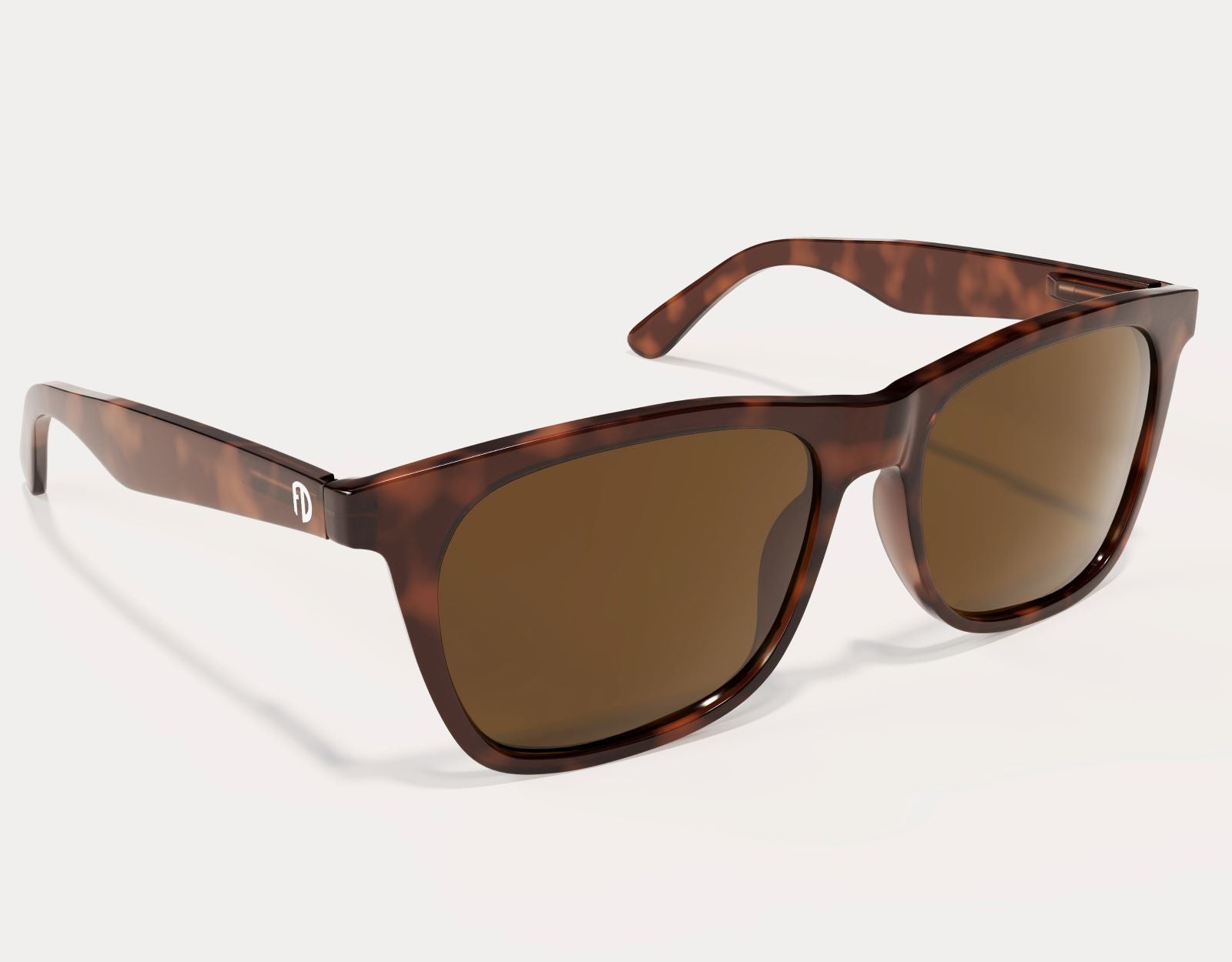Side profile of Classic 165mm XXL sunglasses for large heads in Tortoise Gloss – wide fit with a glossy tortoiseshell frame.